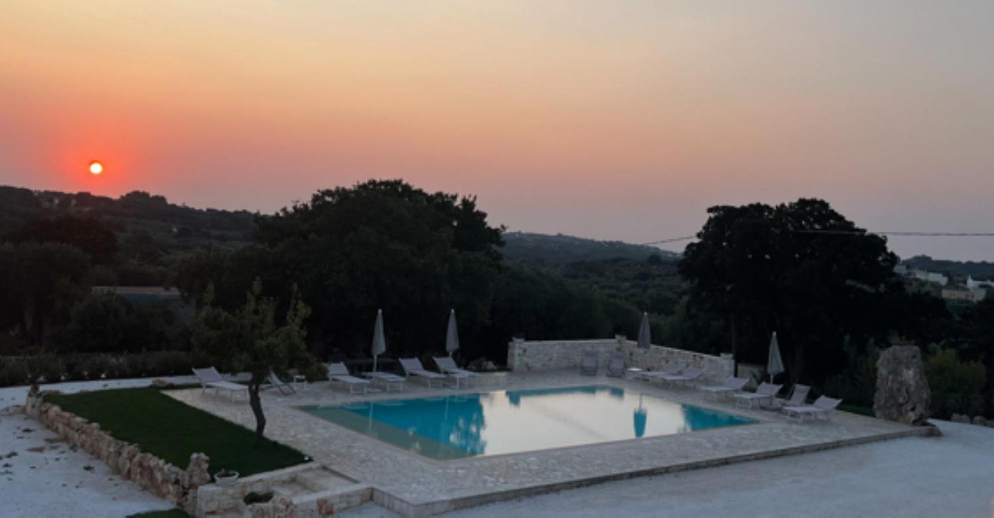 Casa Vacanze 'La Quercia' ชิสแตร์นีโน ภายนอก รูปภาพ