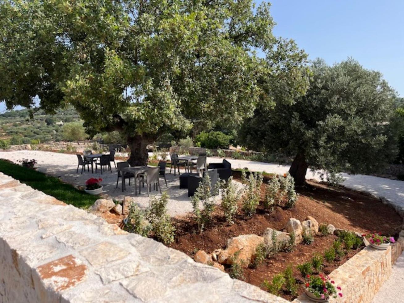 Casa Vacanze 'La Quercia' ชิสแตร์นีโน ภายนอก รูปภาพ