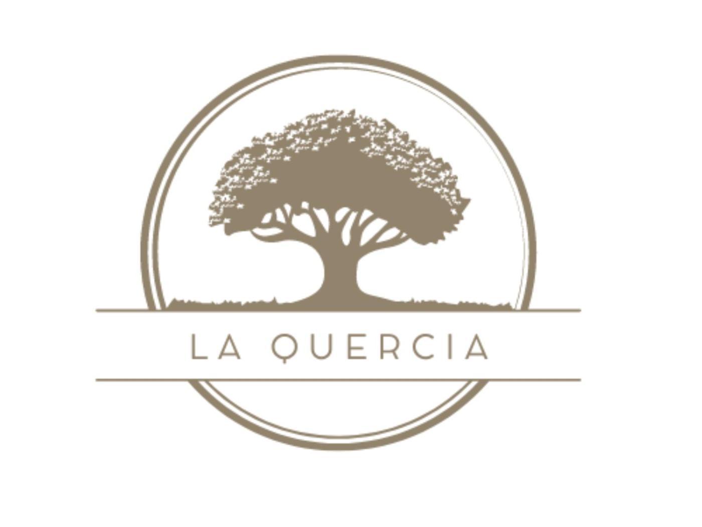 Casa Vacanze 'La Quercia' ชิสแตร์นีโน ภายนอก รูปภาพ